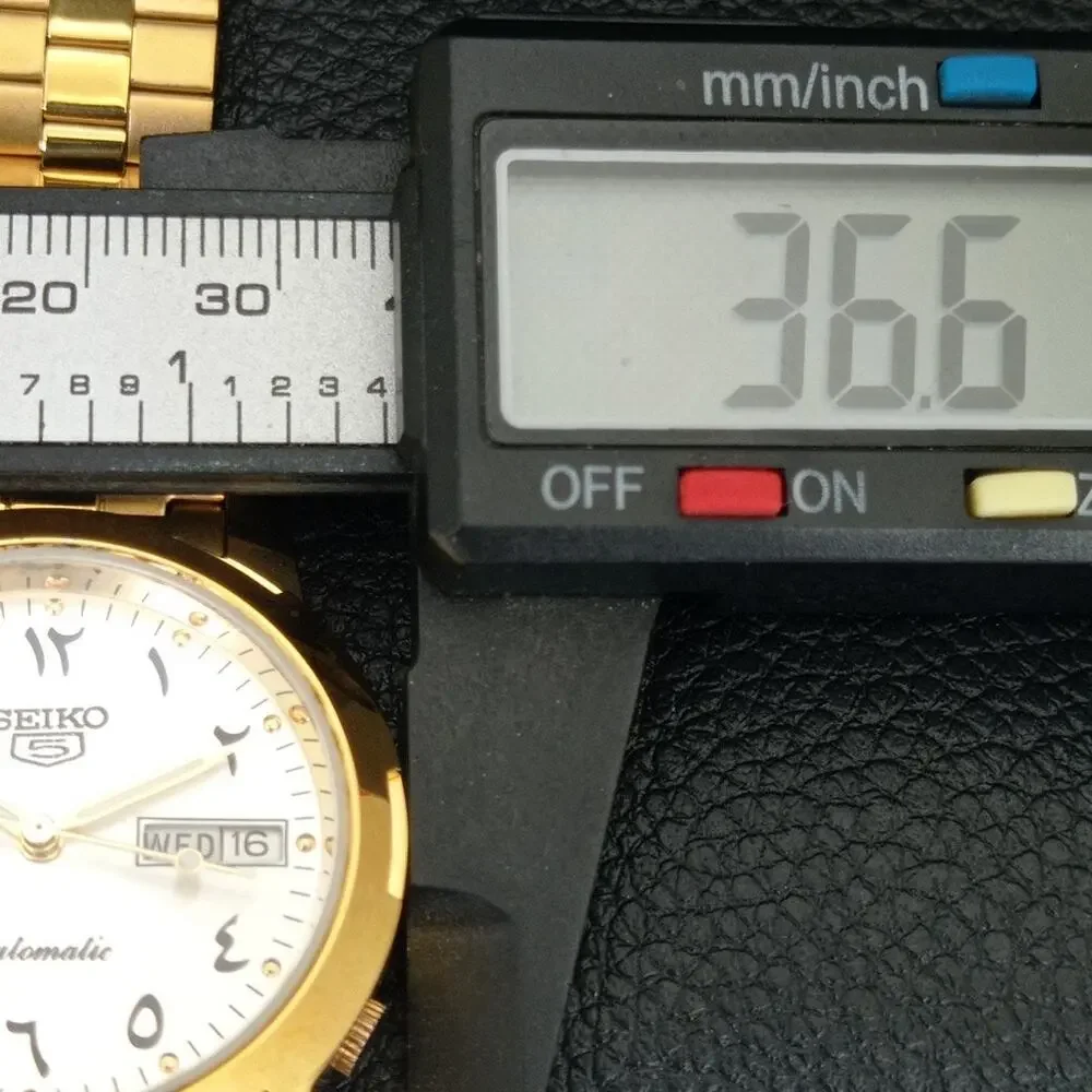 Vintage 1973 Seiko Automatic Mens Gold Watch W/daydate & Arabic accents